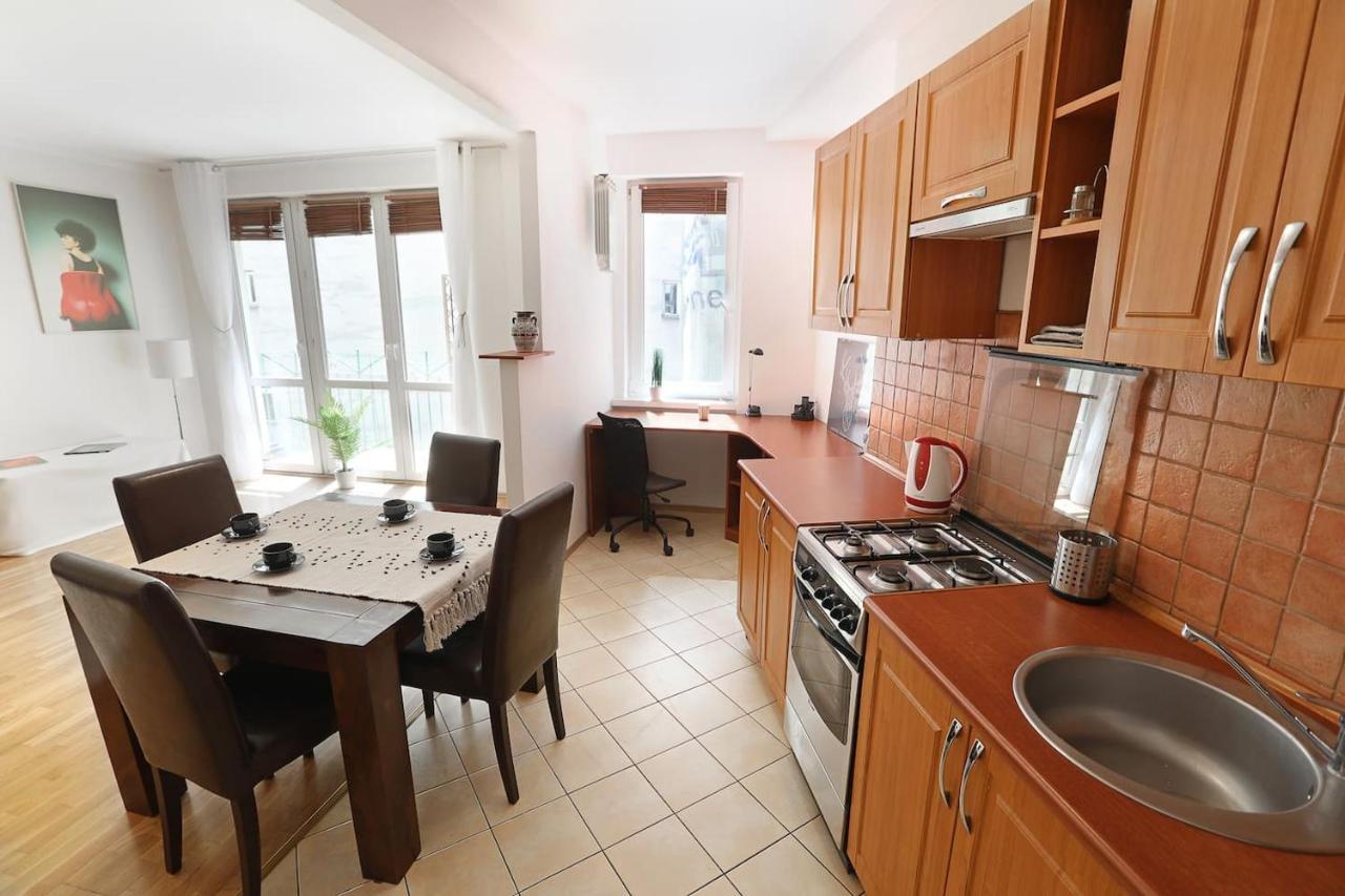 Cosy And Bright- Golden Apartments- Old Town Warsawa Bagian luar foto